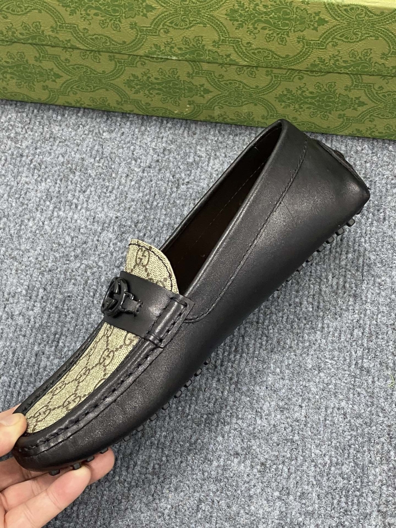 Gucci Leather Shoes